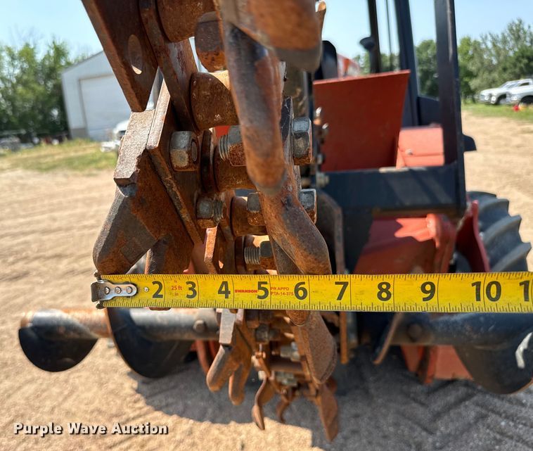 image for item MU9963 2014 Ditch Witch RT100 trencher