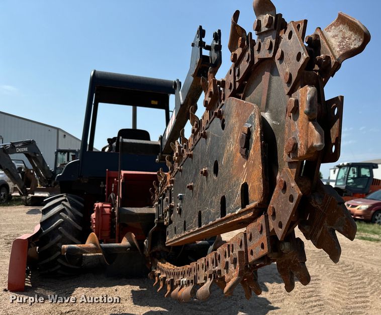 image for item MU9963 2014 Ditch Witch RT100 trencher