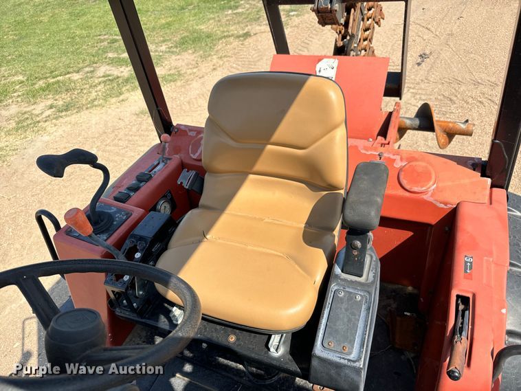 image for item MU9963 2014 Ditch Witch RT100 trencher