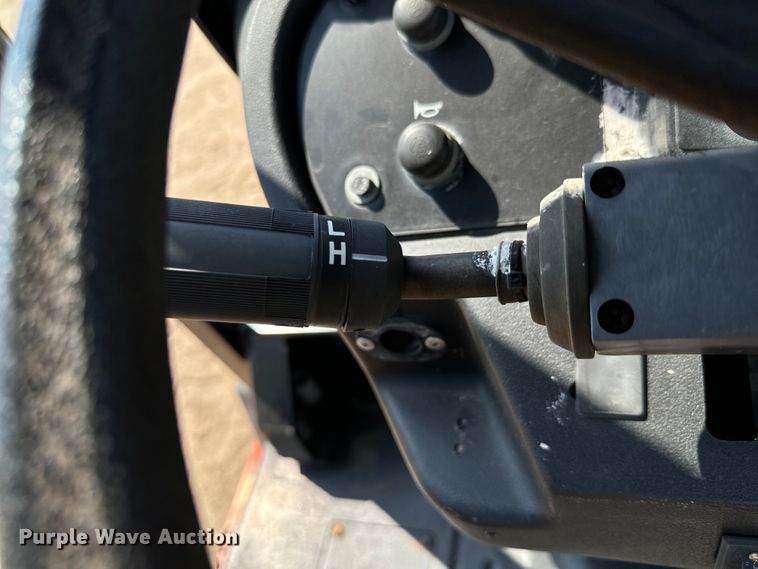 image for item MU9963 2014 Ditch Witch RT100 trencher