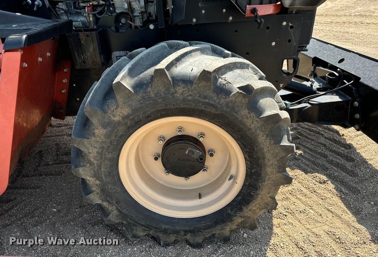 image for item MU9963 2014 Ditch Witch RT100 trencher