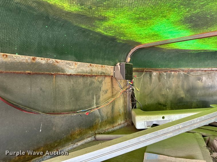 image for item MU9964 1980 Blair  TR24 livestock trailer