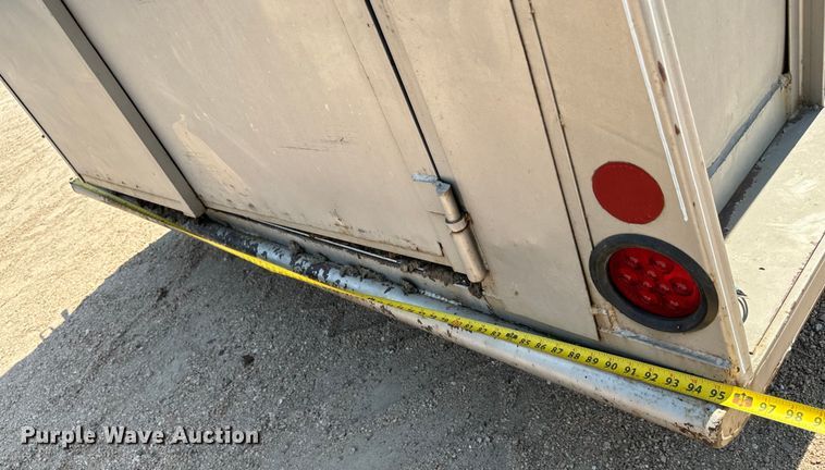 image for item MU9964 1980 Blair  TR24 livestock trailer