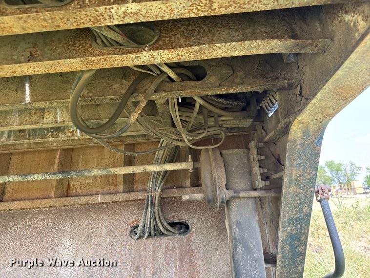 image for item MU9965 2007 Trail-Eze TE80HT48 drop deck hydratail equipment trailer