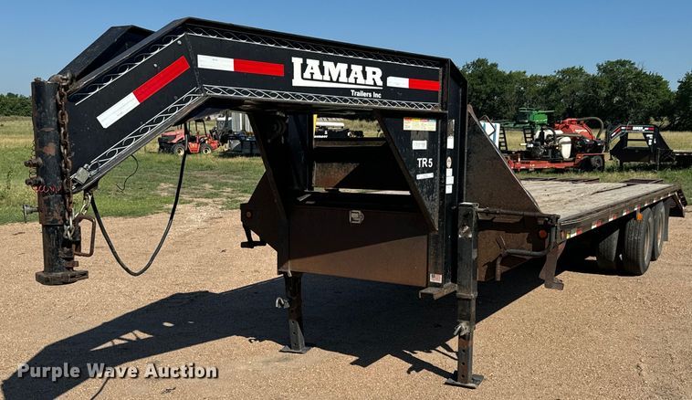 image for item MU9966 2015 Lamar TR5 equipment trailer
