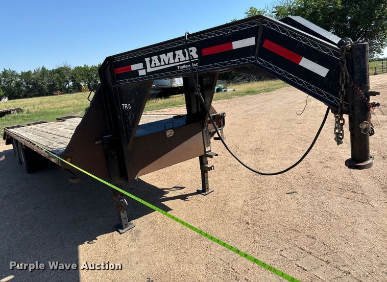 image for item MU9966 2015 Lamar TR5 equipment trailer