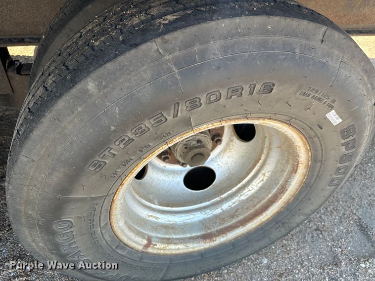 image for item MU9966 2015 Lamar TR5 equipment trailer