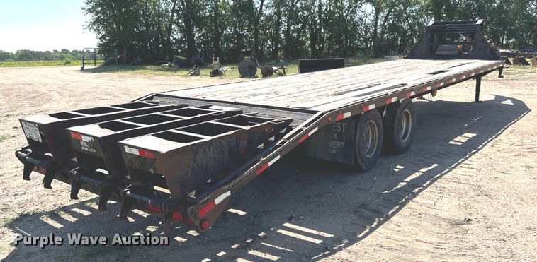 image for item MU9967 2014 Lamar  TR2 equipment trailer