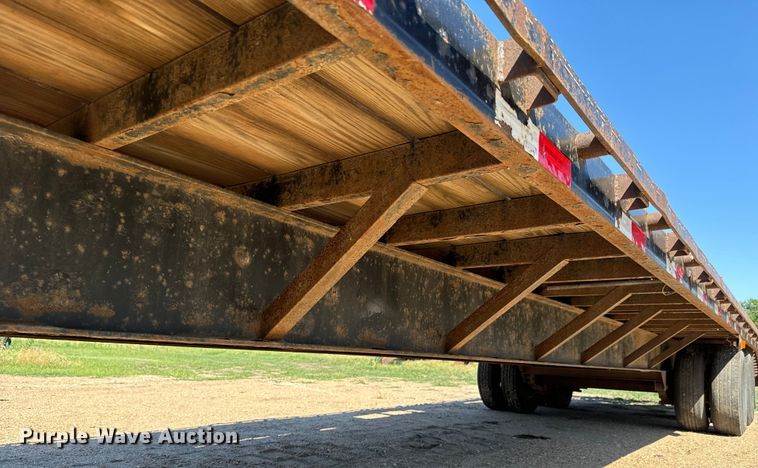 image for item MU9967 2014 Lamar  TR2 equipment trailer