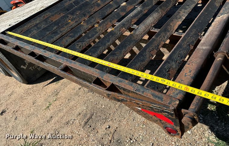 image for item MU9967 2014 Lamar  TR2 equipment trailer