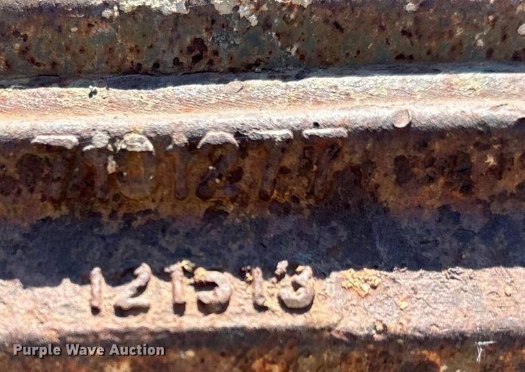 image for item MU9969 Skid steer bucket