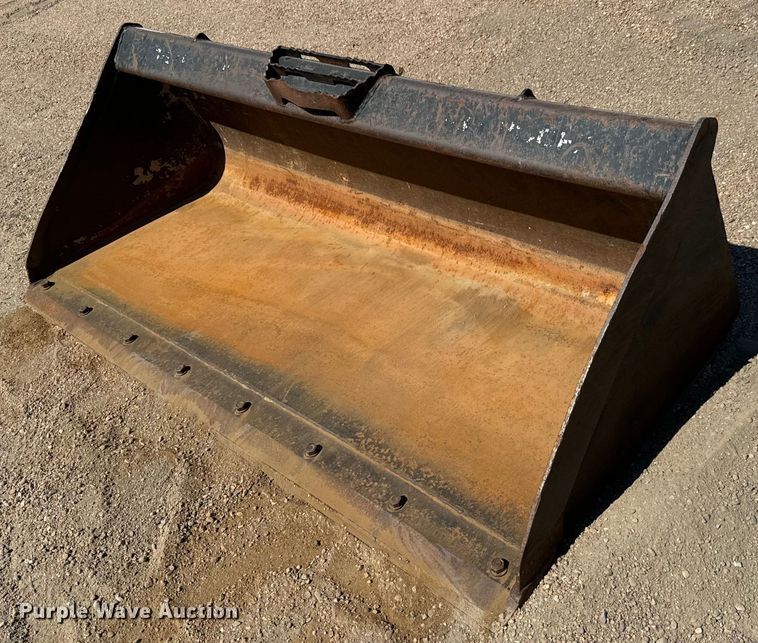 image for item MU9970 Bradco skid steer bucket