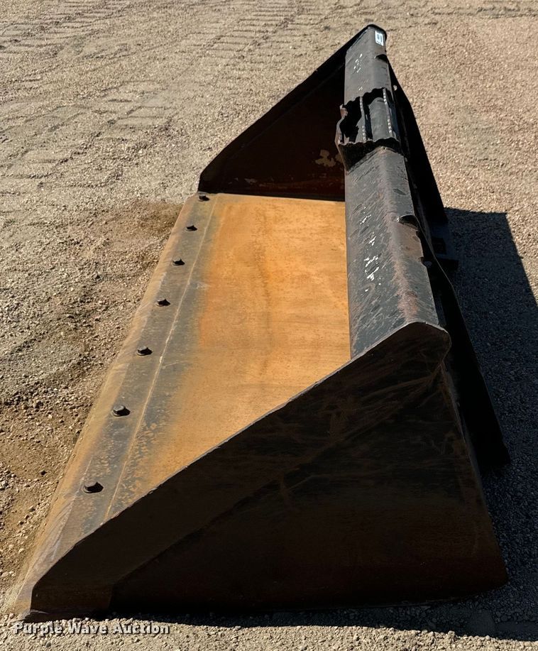 image for item MU9970 Bradco skid steer bucket