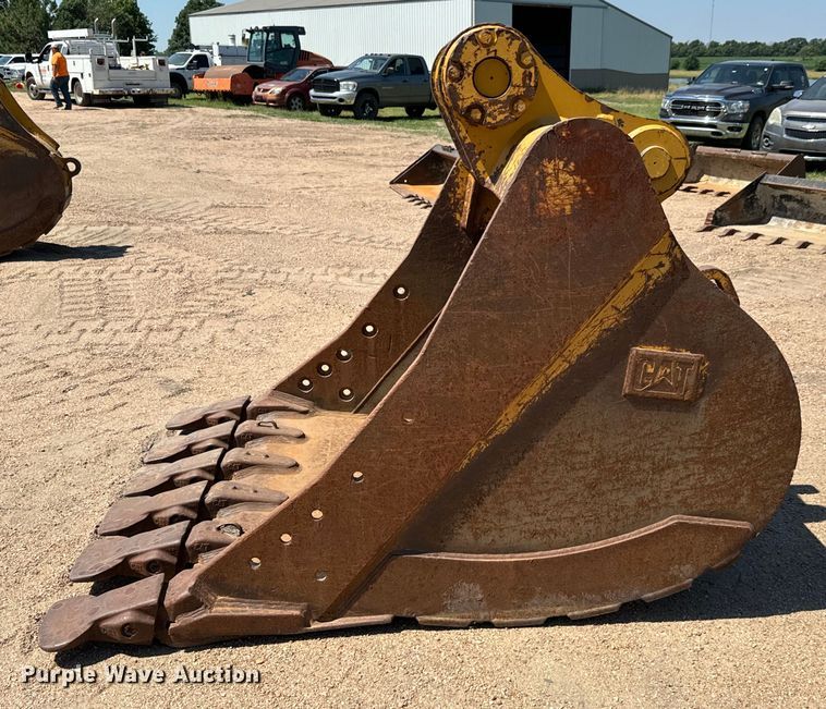 image for item MU9976 Caterpillar  excavator bucket