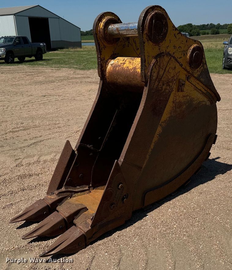 image for item MU9977 Rockland EB 70 excavator bucket