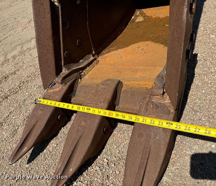 image for item MU9977 Rockland EB 70 excavator bucket