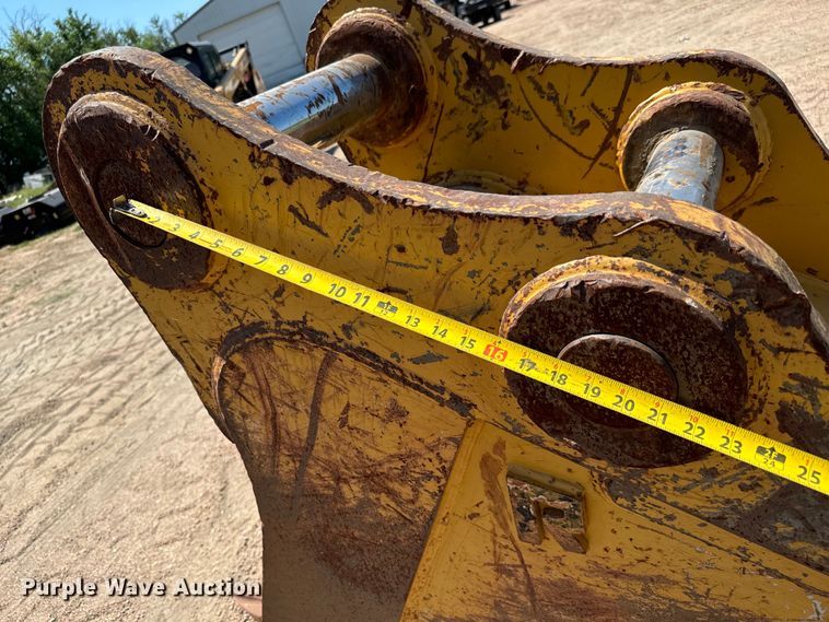 image for item MU9977 Rockland EB 70 excavator bucket