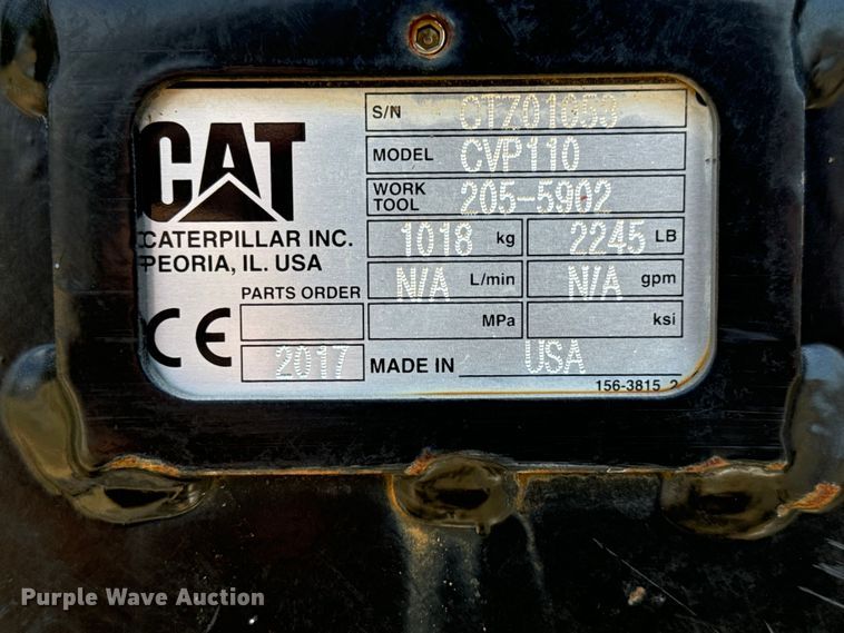 image for item MU9984 2017 Caterpillar  CVP110 excavator plate compactor