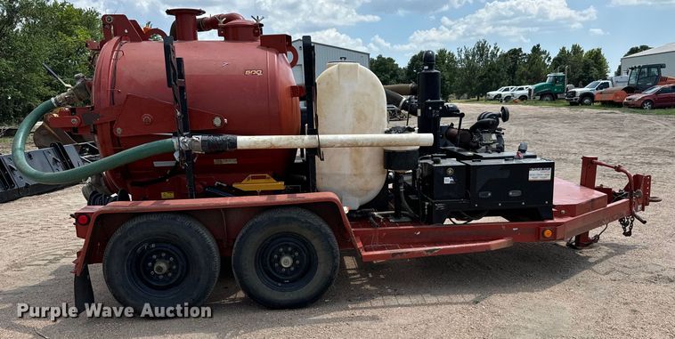 image for item MU9986 2019 Ditch Witch FX25 vacuum excavator