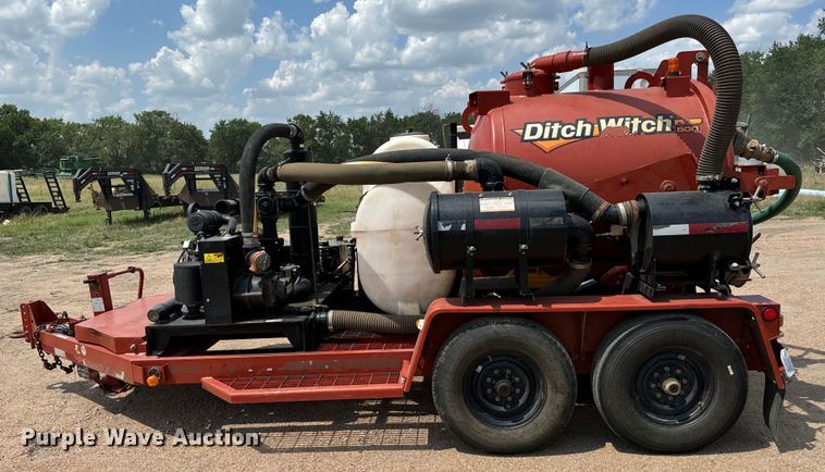 image for item MU9986 2019 Ditch Witch FX25 vacuum excavator