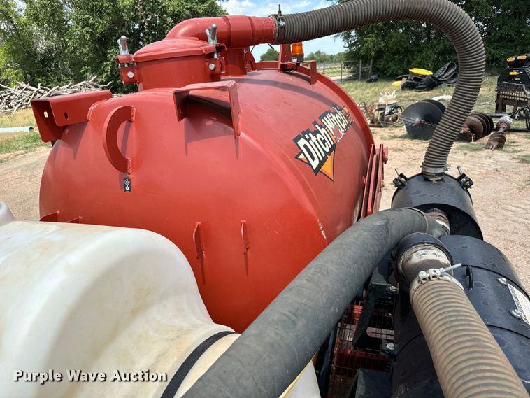 image for item MU9986 2019 Ditch Witch FX25 vacuum excavator