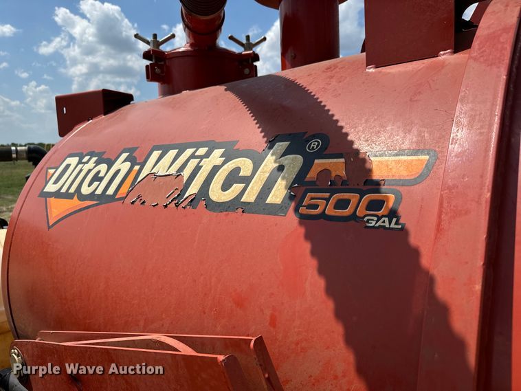 image for item MU9986 2019 Ditch Witch FX25 vacuum excavator
