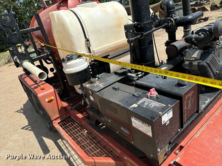 image for item MU9986 2019 Ditch Witch FX25 vacuum excavator