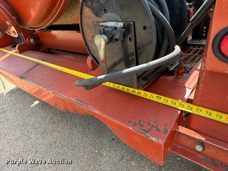 image for item MU9986 2019 Ditch Witch FX25 vacuum excavator