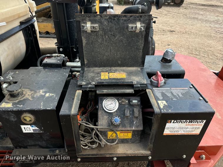 image for item MU9986 2019 Ditch Witch FX25 vacuum excavator