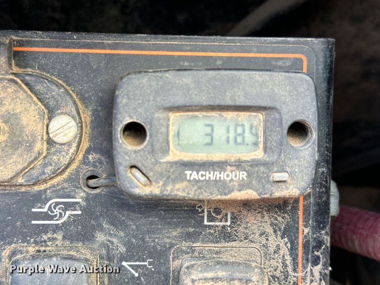 image for item MU9986 2019 Ditch Witch FX25 vacuum excavator