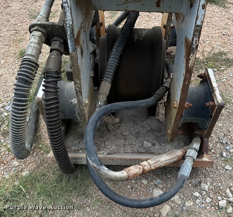 image for item MU9987 FRD Furukawa HP65-II mini excavator plate compactor