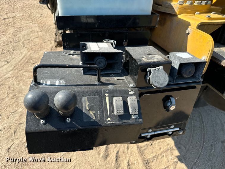 image for item MU9989 2018 Vermeer D24X40III Navigator S3 directional boring unit