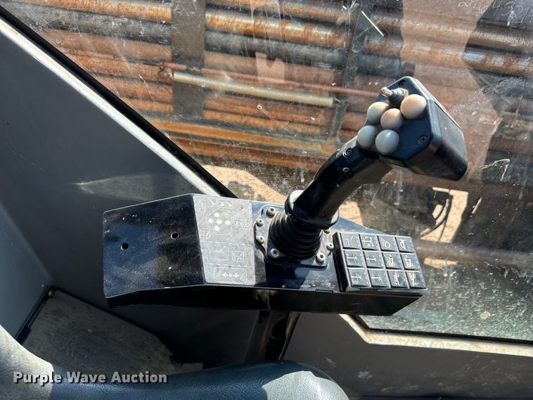 image for item MU9989 2018 Vermeer D24X40III Navigator S3 directional boring unit