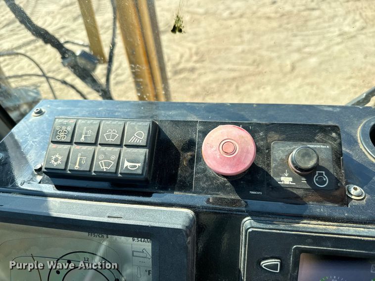 image for item MU9989 2018 Vermeer D24X40III Navigator S3 directional boring unit