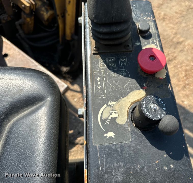 image for item MU9990 2018 Vermeer  D8X12 Navigator directional boring unit