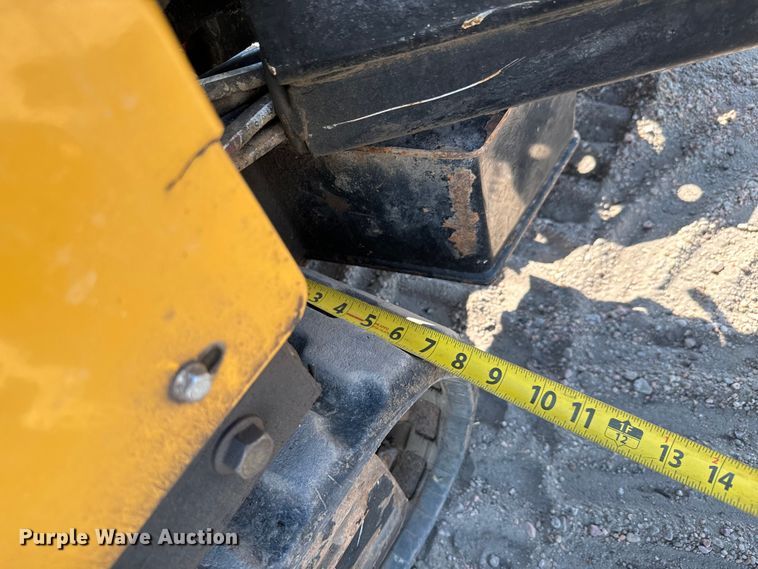 image for item MU9990 2018 Vermeer  D8X12 Navigator directional boring unit