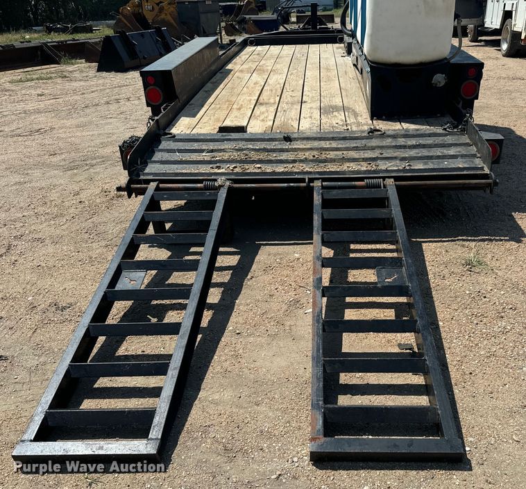 image for item MU9990 2018 Vermeer  D8X12 Navigator directional boring unit