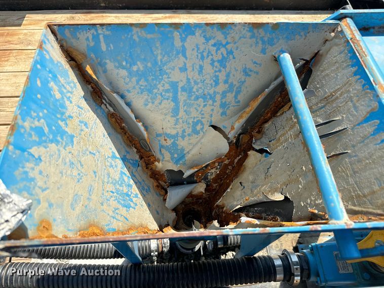 image for item MU9990 2018 Vermeer  D8X12 Navigator directional boring unit