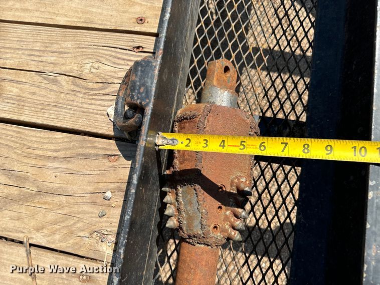 image for item MU9990 2018 Vermeer  D8X12 Navigator directional boring unit