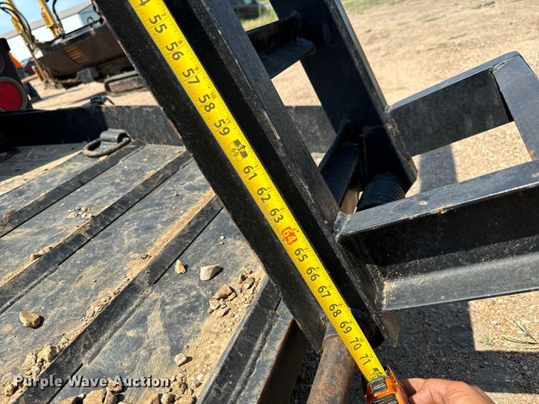 image for item MU9990 2018 Vermeer  D8X12 Navigator directional boring unit