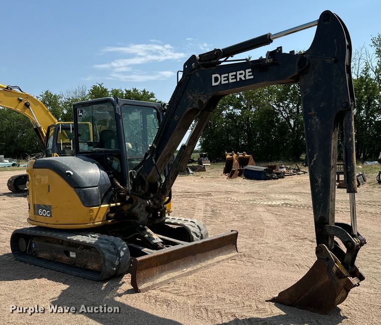 image for item MU9995 2018 John Deere  60G mini excavator