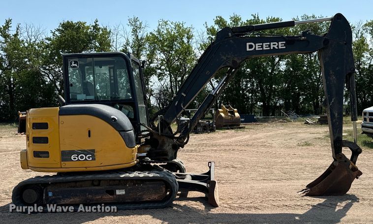 image for item MU9995 2018 John Deere  60G mini excavator