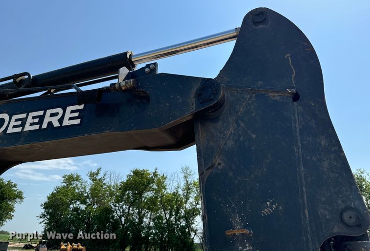 image for item MU9995 2018 John Deere  60G mini excavator