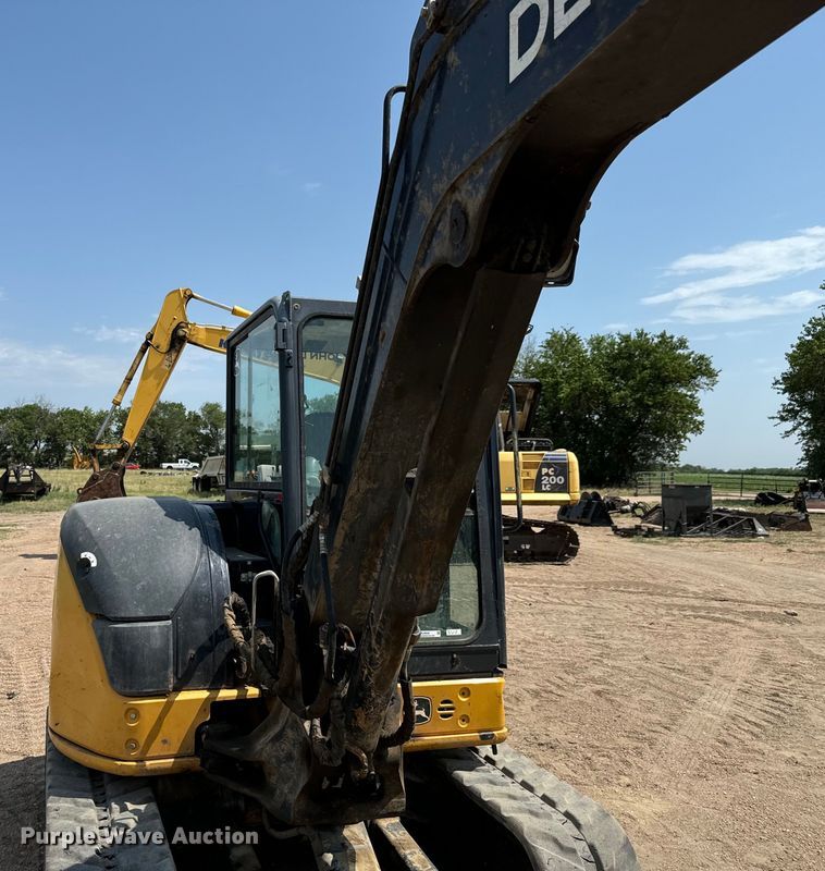 image for item MU9995 2018 John Deere  60G mini excavator