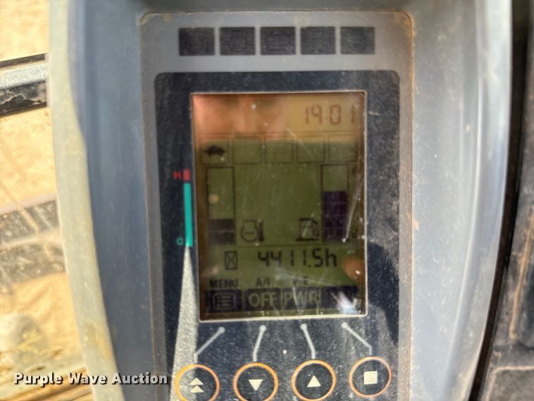 image for item MU9995 2018 John Deere  60G mini excavator