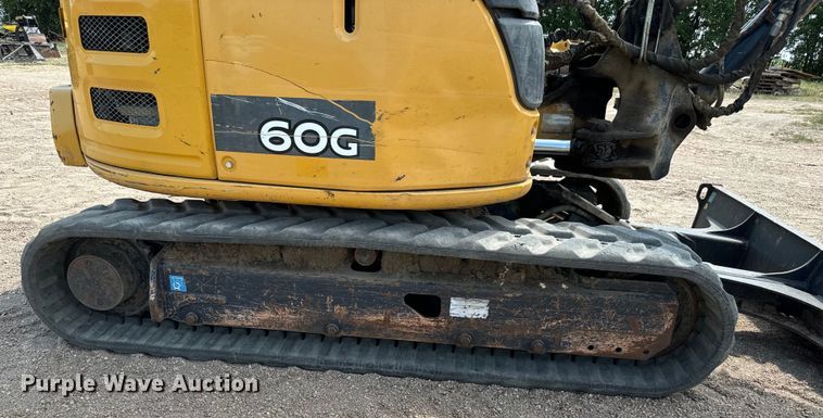 image for item MU9995 2018 John Deere  60G mini excavator