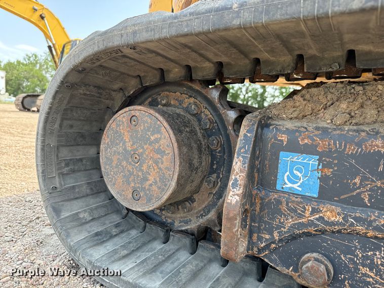 image for item MU9995 2018 John Deere  60G mini excavator