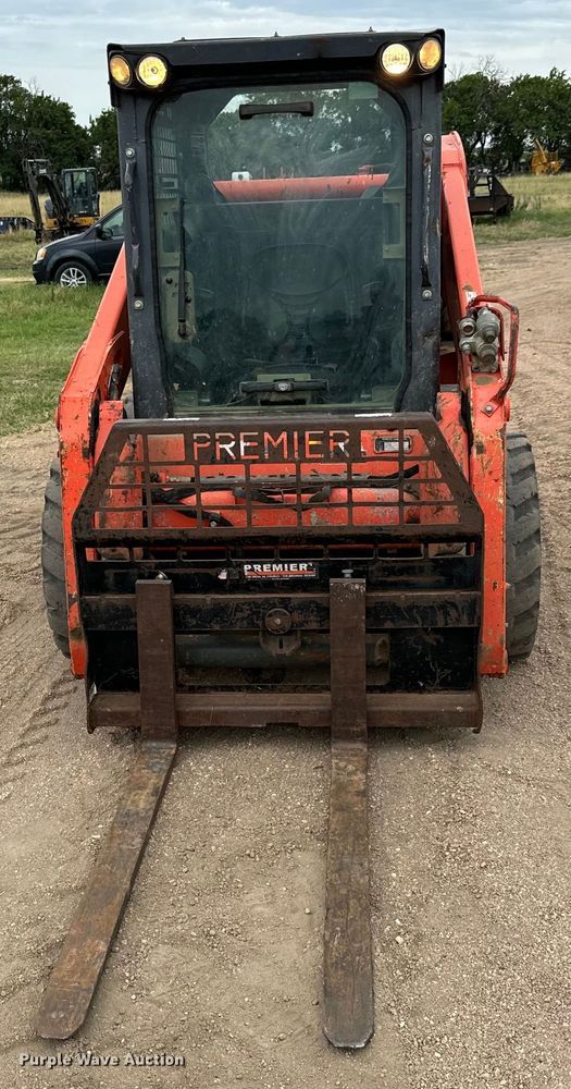 image for item MU9999 2016 Kubota SSV75 skid steer loader