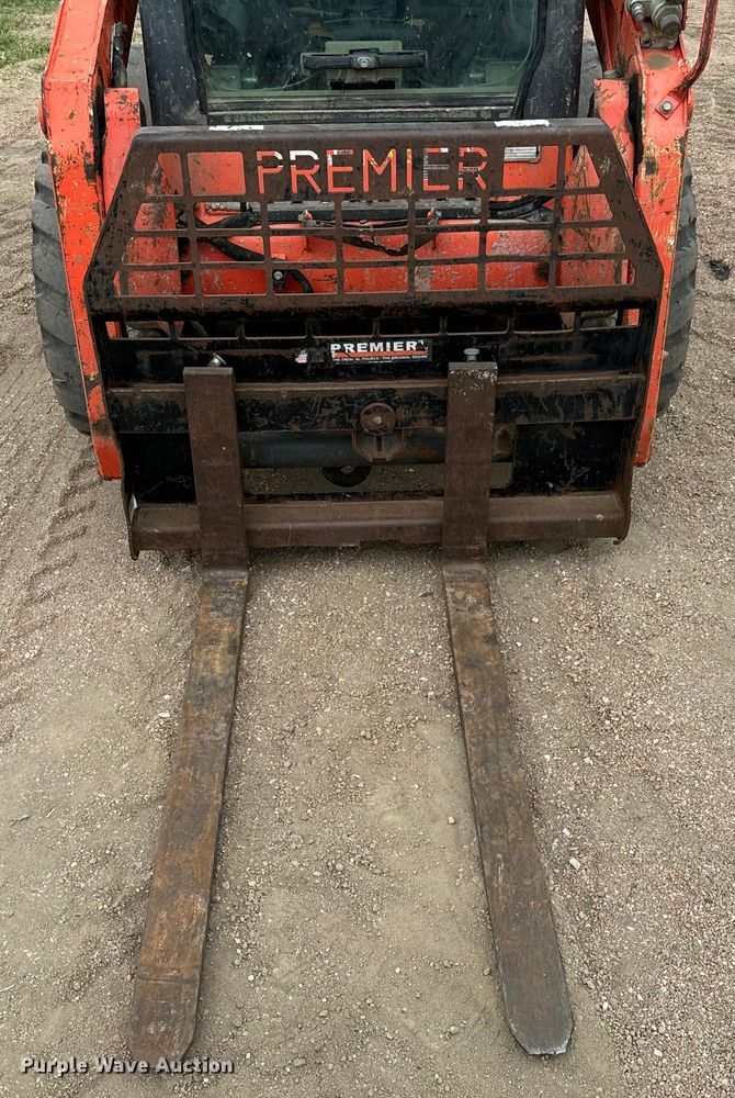 image for item MU9999 2016 Kubota SSV75 skid steer loader