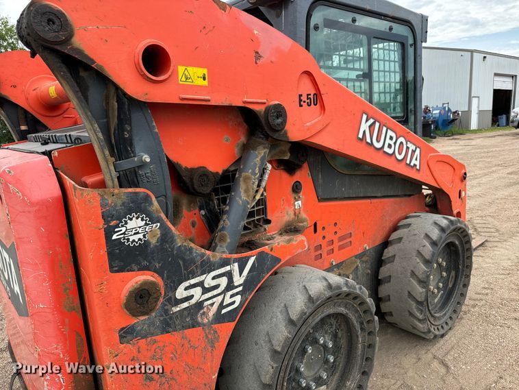 image for item MU9999 2016 Kubota SSV75 skid steer loader